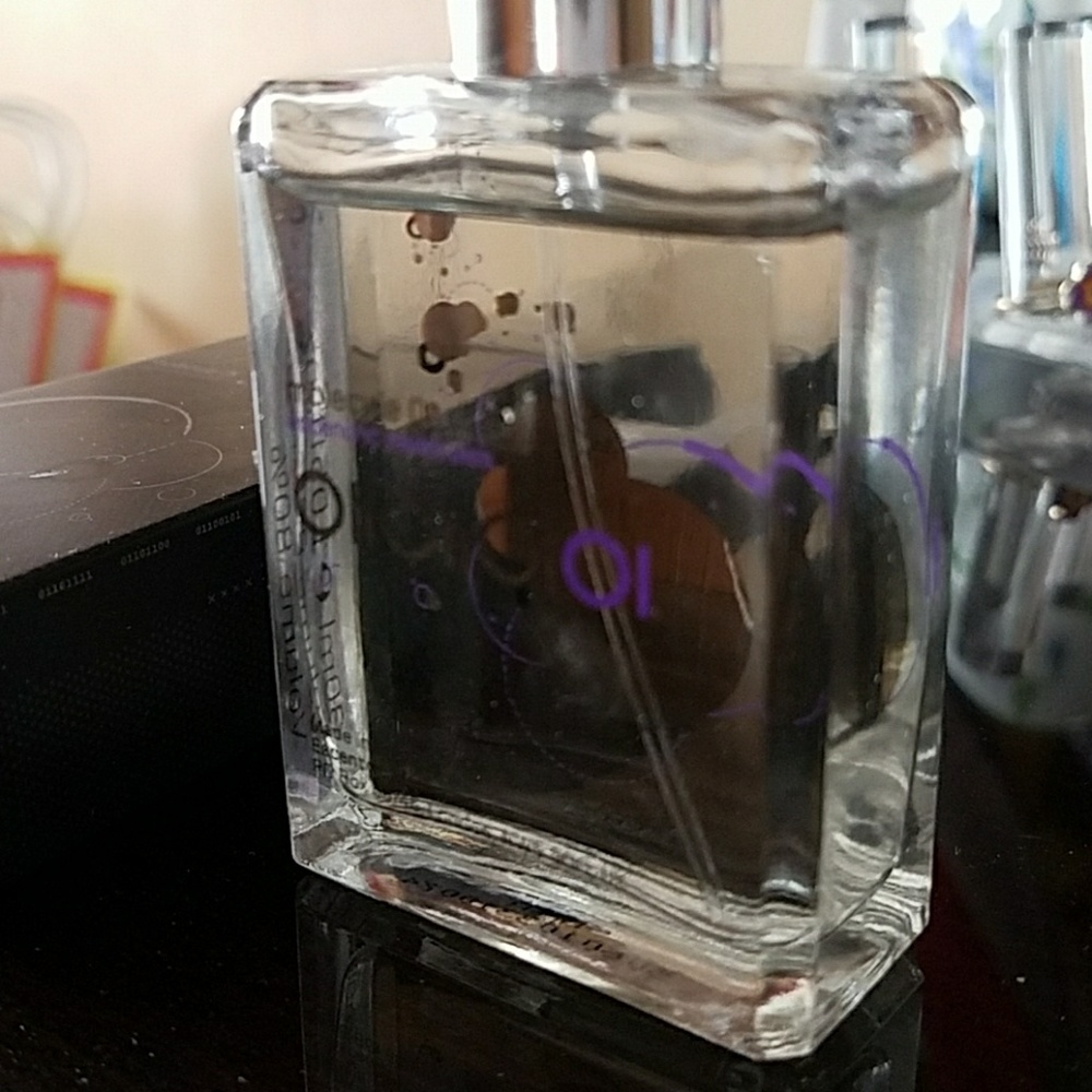 95% Full Escentric Molecules 01 30 ml